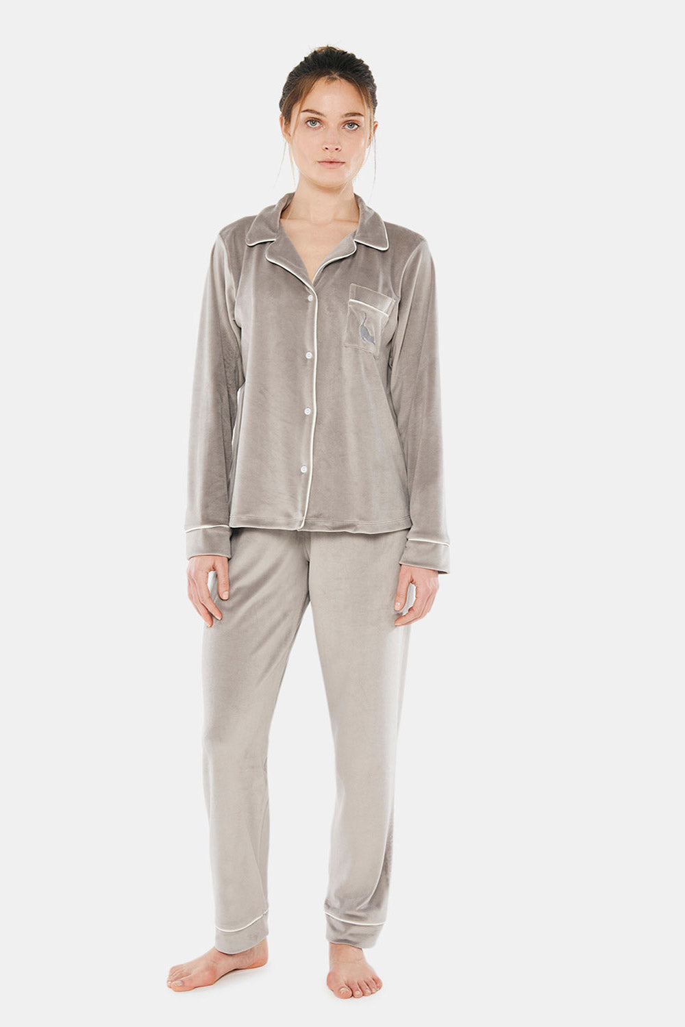 VELVET BUTTONED PAJAMA